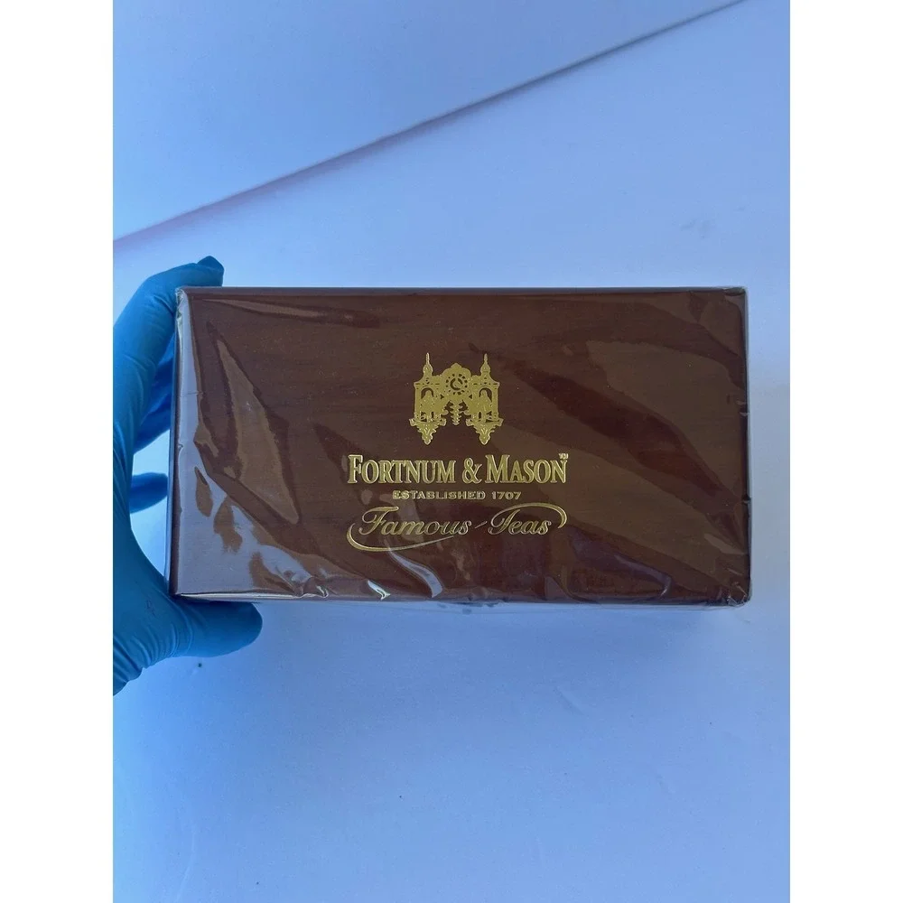 Vintage Fortnum & Mason Famous Teas Ceylon UVA Wooden Box Collectible B-7